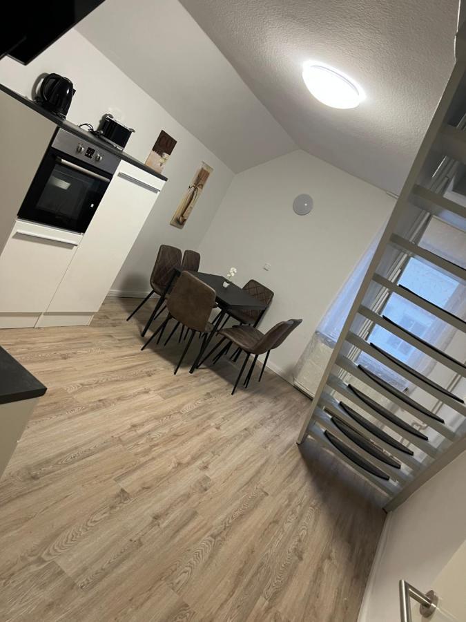 Semlow Apartment